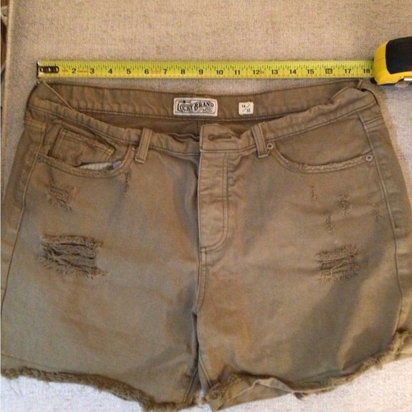 COPY - Lucky Brand Mid-Rise Shorts - Picture 11 of 11